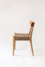 Cargar imagen en el visor de la galería, Silla Amapola
